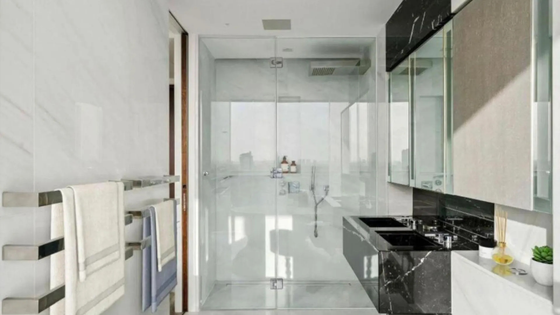 5 Million Pound Stunning Luxury Penthouse Tower Bridge Sleeps 8 Private Jacuzzi Apartman London